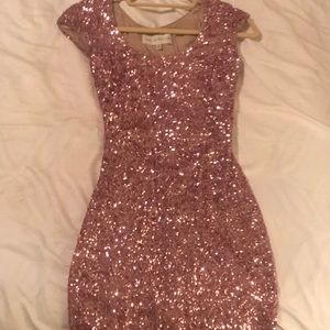 Dress The Population stretchy pink sparkle dress